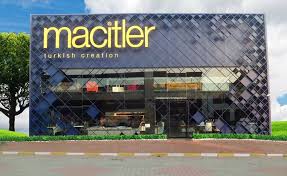 Modoko Mobilya Kentinde Bulunan Magazamizin Dis Gorunusu Tasarimi Kendimize Ait Olan Dis Cephe Yenileme Calismasindan Ardindan Yat Dis Tasarim Tasarim Mobilya