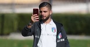 Od 2016 roku trener manchesteru city. Napoli Star Lorenzo Insigne Admits He Nearly Quit Football After Scouts Told Him He Wouldn T Make It 90min