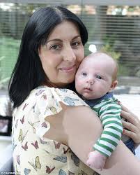 Woman Has A Baby After Ivf And Two Miscarriages Thanks To Daily Aspirin |  Daily Mail Online
