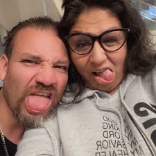 Poll time her parents are Willow & Walter Names between Wilma or Maggie 🥰