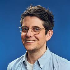 I'm delighted to share that I'm stepping into a new role overseeing  cultural programming for the UK and France as part of the EMEIA wide Today  at Apple team. This opportunity marks