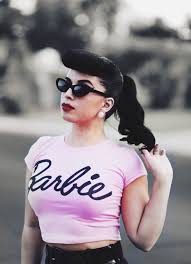 Layered haircuts with bangs are a great way to get a fresh new look. Bumper Bangs Vintage Hair With A Twist Burlexe