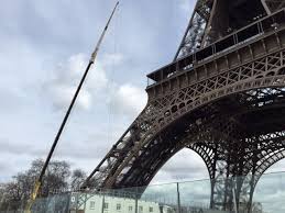 Bienvenue sur le compte officiel de la #toureiffel! La Tour Eiffel Sera Entierement Isolee Par L Exterieur