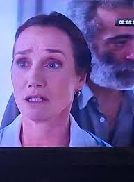 What is cacau trying to mend fences with sister?