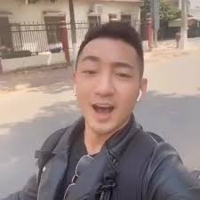 Ở ngoài đường ồn quá, hông nghe thấy bạn mình nói gì hết, thì sao ta?, ——,  Video dạy học của Thầy Phát Official., FB: Ryan Vuong., #hoctienganh  #tienganhthatde