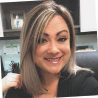 Sheena Hebert's Instagram, Twitter & Facebook