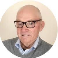 Ken Heck's Instagram, Twitter & Facebook