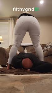 White Jeans Facesitting Poop - ThisVid.com