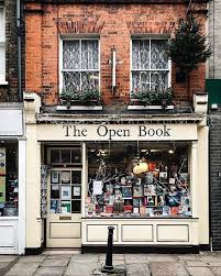 Pin By Sye Munir On Knigi In 2020 Bookshop Bookstore Cafe Architecture