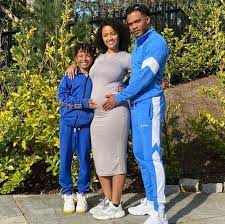 Her sister, 31, told the news yesterday with a gorgeous image of her holding a newborn son. Little Mix Star Leigh Anne Pinnock S Younger Sister Syrah Gives Birth To A Boy And Announces Her Name London News Time