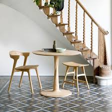 Townhouse located at 2202 se round table dr unit b, port saint lucie, fl, 34952 on sale now for $165000. Ethnicraft Torsion Oak Round Dining Table Adventures In Furniture