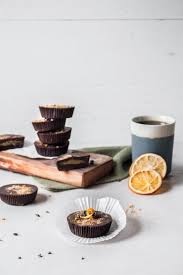 Schokoladen Marzipan Cups Mit Orange Inklusive Verlosung Rezept Marzipan Gesunde Weihnachtsrezepte Schokolade