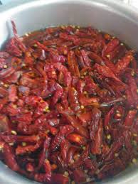 Pengawet, cili kisar buat sendiri, cili boh homemade, petua dapur, petua cili kering kisar tahan lama Cara Ringkas Untuk Membuat Cili Kisar Cili Boh Yang Tahan Lama Dan Memudahkan Kerja Memasak Anda My Resepi