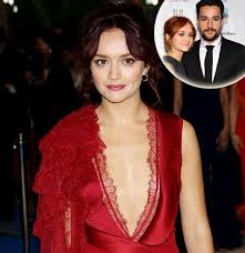 Olivia cooke is in a relationship with christopher abbott since 2015. Olivia Cooke Still With Actor Boyfriend Her Low Key Dating Is Intriguing