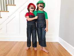 Diy super mario & luigi halloween couple costume idea 6 7. Easy Diy Kids Halloween Costumes Mario And Luigi