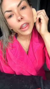 Deciding which city to transport to next for his concert. @samhuntmusic  🎶🤔 #samhunt #concert #tour #body #bodylike #bodylikeabackroad #transition  #florida #country #countryconcert #music ...