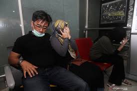 A search and rescue operation is underway for flight sj182 which took off from jakarta en route to pontianak, the capital city of the indonesian province of west. Hryha19uqu5uzm