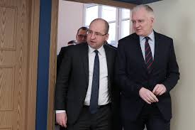 Jarosław gowin i bartłomiej czetowicz. Porozumienie Jaroslawa Gowina Adam Bielan Zawieszony W Prawach Czlonka Porozumienia Wiadomosci