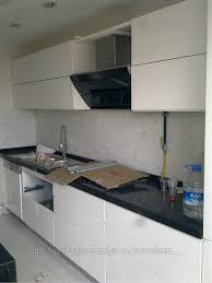 Mutfaklarda beyaz rengin tercih edilmesi çok sık rastlanan bir durum. Lake Mutfak Dolaplari Leylara Her Sey Burada