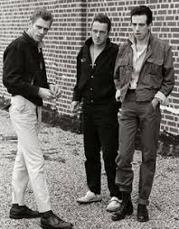 The Clash Should I Stay Or Should I Go Lyrics Meaning The Clash 1979 1970s Joe Strummer Mick 80 S Street Scene Pinterest The Clash 1970s And The O Jays
