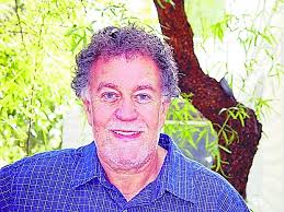 Prather, counselor of love, relationships, is dead at 72