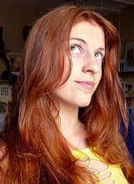 Another Henna Recipe But I Do Wish She Had Just Posted The Recipe In French Would Have Been Easier To Follow Henna Hair Henna Hair Color Hair Looks