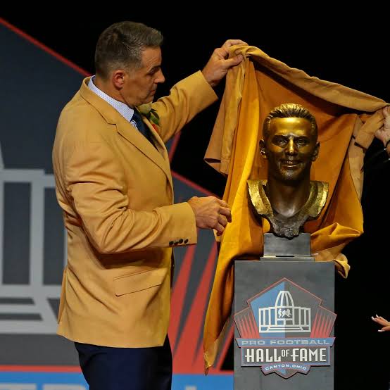 Kurt Warner Pro Football Hall of Fame credentials questioned, defended