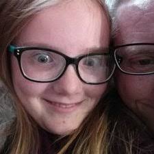 Brynna Smith's Instagram, Twitter & Facebook