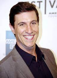 I don't have facebook and i will never ask u for 💵. Pablo Schreiber Wikipedia