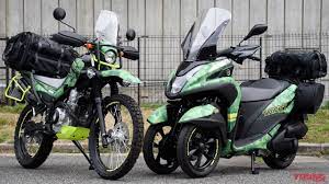 ゆるキャン仕様 のトリシティとセローで アウトドアから都会までgo webヤングマシン トリシティ セロー キャンプツーリング