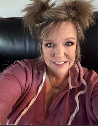 Looking for realtor that is familiar with selling rental property in 40211