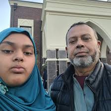 Hi all, looking for a groom for daughter Age: 25 Height: 5'5 Current City:  Washington, DC Occupation: FAANG Software Engineer Education: Bachelor's in  Finance and Bachelor's of Computer Science from Top 20