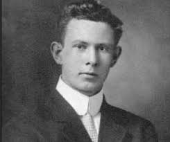 The Golden Age Wonder Woman: A Heavy Background