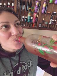 ching li "I'm drinking soda."🤣🤣 #chingli #shawbrothers #井莉