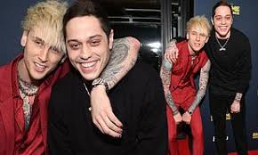 Big time adolescence isn't bad, but it's a trifle. Pete Davidson Shows Brotherly Love To Machine Gun Kelly At The Premiere Of Big Time Adolescence Daily Mail Online