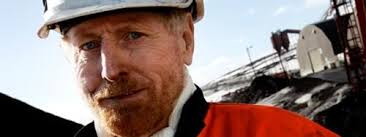 Trekker seg mens Store Norske etterforskes