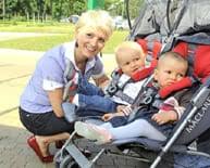 Marta kuligowska od lat jest twarzą stacji tvn24. Bliznieta Marty Kuligowskiej Robia Furore