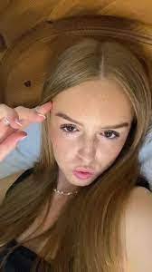 Millie Jefferies's Instagram, Twitter & Facebook