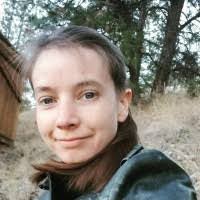 Alicia Nesbitt's Instagram, Twitter & Facebook