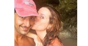 Chiara è disponibile sia in italia che richiedi informazioni e disponibilità. Chiara Giordano Presenta Il Suo Compagno L Ex Di Raoul Bova Bellissima E Felice Foto Ultime Notizie Flash