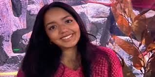 Alayna Mitchell's Instagram, Twitter & Facebook