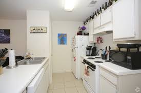 Virtually tour a variety of one bedroom apartments to figure out which layout aligns with your living needs. Arbor Creek Apartments Joiner Management