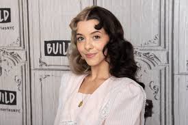 Самые новые твиты от melanie martinez (@mellymartinez15): Melanie Martinez Reveals Plans For Two More Movies After K 12 Popbuzz