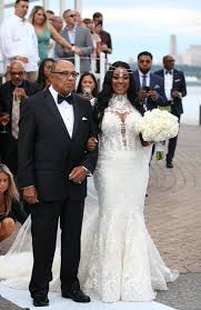 Bridal Bliss Inside Treach Of Naughty By Nature And Cicely Evans S Stunning All White Wedding All White Wedding White Wedding Bride