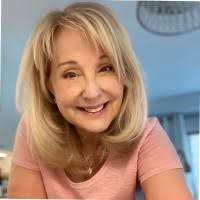 90+ Profile mit dem Suchbegriff „Biderman“