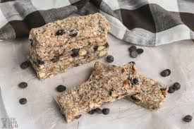 As a diabetic, it's important to make sure you eat healthy meals that don't cause your blood sugar to spike. Keto Granola Bars A High Protein Snack Low Carb Yum