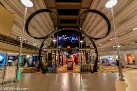 All rooms were refurbished in 2016 and included new carpeting, upholstery. Bay Lake Tower At Disney S Contemporary Resort Dvc Store Blog