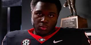 DL Antwan McKoy commits to Georgia over South Carolina