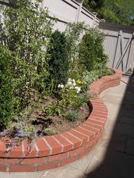 Brick Wall For Flower Beds Brick Garden Brick Wall Gardens Brick Garden Edging