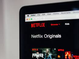 Netflix 3 Series Prenantes Et Reussies A Regarder Des Mercredi Cnet France